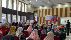 Ika Siti Gelar Sosialisasi Perda Jawa Barat tentang Penyelenggaraan Pesantren, Fokus Peningkatan Peran Pesantren dan Masyarakat dalam Membangun Negeri 1