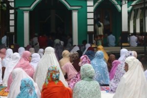 Ilustrasi Solat Ied (Unsplash)