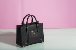 Ilustrasi Tas Branded (Freepik)