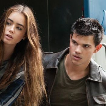 Tangkapan foto film Abduction. (Sumber: IMDB)