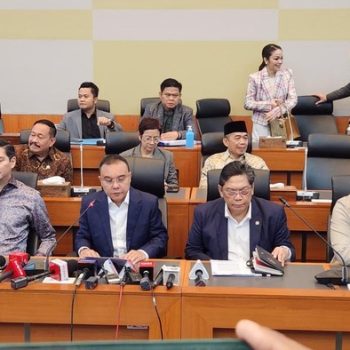 Tangkapan foto DPR RI. (Sumber: Dok. web Fraksi Gerindra)
