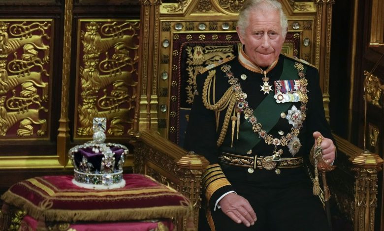 Tangkapan foto Raja Charles III. (Sumber: (AP/ALASTAIR GRANT)
