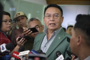 TB Hasanuddin Dorong Evaluasi Menyeluruh Prosedur Keamanan TNI Usai Ledakan Amunisi di Garut 10
