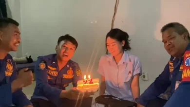 Tangkapan foto Wanita Rayakan Ultah di Damkar Cibinong. (Sumber: Damkar Kabupaten Bogor)