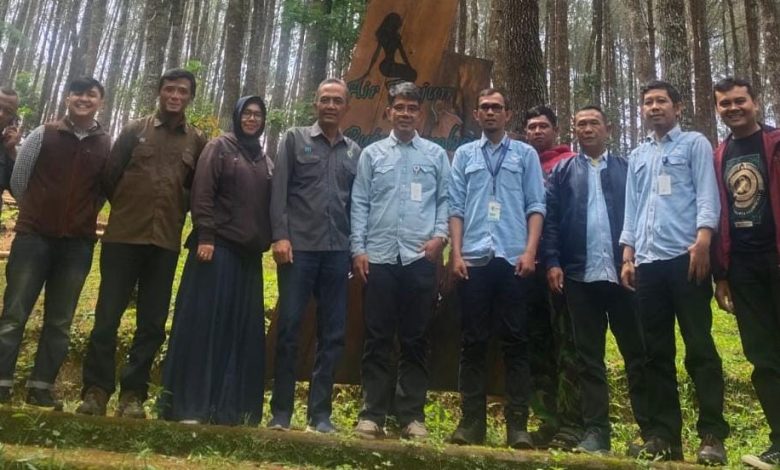 Perhutani Bersama PDAM Tirtawening Gelar Monev Kerja Sama Sumber Air di Lembang