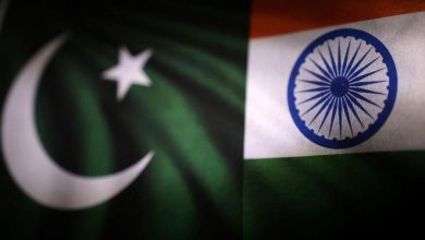 Bendera Pakistan dan India. (Sumber: REUTERS/Dado Ruvic/Illustration)
