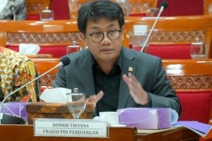 Tangkapan foto Anggota Komisi X DPR RI, Bonnie Triyana. (Sumber: Istimewa)
