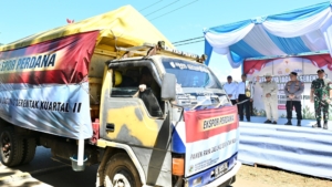 Tangkapan foto truck ekspor jagung. (Sumber: Sekretariat Negara)