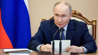 Tangkapan foto Presiden Putin. (Sumber: Sputnik/Vyacheslav Prokofyev/Pool via REUTERS)