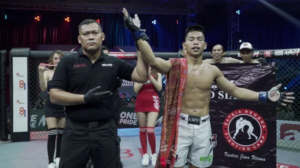 Tangkapan foto Atlet MMA, Ronald Mastrana. (Sumber: MMA Pride)
