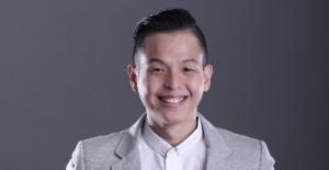 Ernest Prakasa Tutup Akun X Usai Pertanyakan Jam Rolex untuk Timnas 8