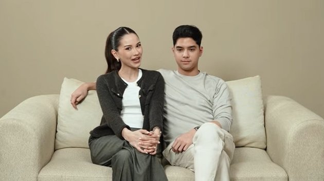 Tangkapan foto Al Ghazali dan Alyssa Daguise. (Sumber: YouTube Al Ghazali dan Alyssa Daguise)