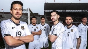 Timnas Indonesia Debut Jersey Putih Saat Hadapi Jepang di Kualifikasi Piala Dunia 1