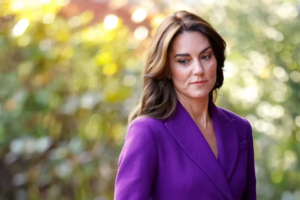 Kate Middleton Fokus Stabilitas Monarki, Jaga Jarak dari Pangeran Harry 2