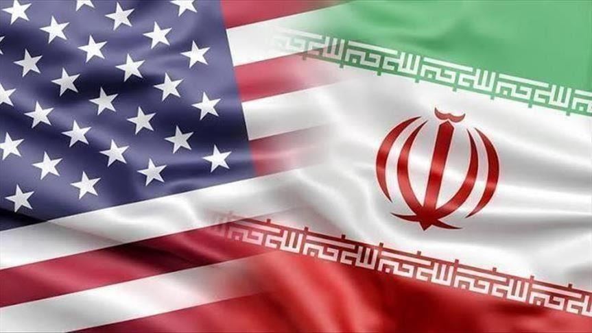 Tangkapan foto bendera Iran dan Amerika Serikat. (Sumber: Anadolu Agency)