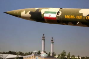 Tangkapan foto rudal Iran. (Sumber: Reuters)
