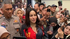 Nikita Mirzani Cabut Gugatan Rp100 Miliar terhadap Reza Gladys 1