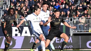 Jay Idzes Jadi Rebutan, Udinese dan Lecce Bersaing Gaet Kapten Timnas Indonesia 1