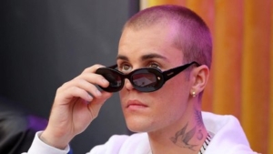 Justin Bieber Tampil Mengejutkan dengan Album Baru 'Swag', Tanda Comeback Setelah Empat Tahun 9
