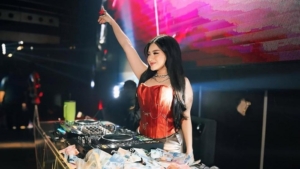 Nathalie Holscher Diblacklist Klub Malam Imbas Konten Bersama DJ Panda 5