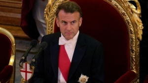 Kunjungi Inggris, Macron Desak Gencatan Senjata dan Pengakuan Palestina 3