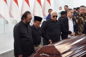 Surya Paloh Berduka atas Wafatnya IGK Manila: Sosok Tulus dan Penuh Dedikasi 10