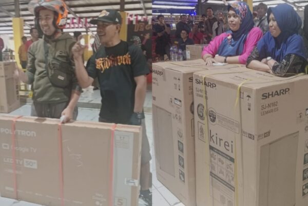 Para pemenang GEBYAR HADIAH KEMERDEKAAN Pasar Antri Baru 2025.