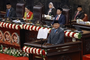 Presiden Prabowo: Kemerdekaan Harus Membuat Rakyat Kecil Tersenyum 10