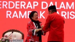 Megawati Kembali Percayakan Hasto Kristiyanto, Catat Rekor Sekjen Terlama PDIP 3