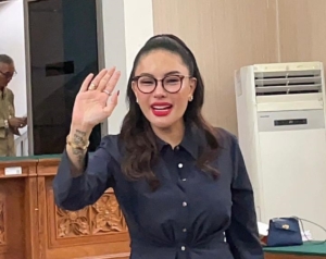 Nikita Mirzani Protes Data Rekening Diungkap, BCA Tegaskan Sesuai Prosedur Hukum 8