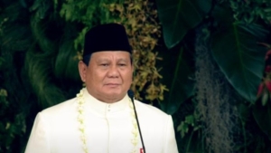 Prabowo Catat Sejarah, Jadi Presiden Pertama yang Bacakan Teks Proklamasi Saat Upacara HUT RI 7