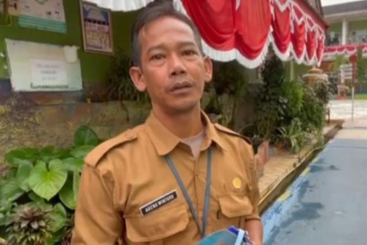 Satpam SMPN 1 Prabumulih Kembali Bertugas, Kepsek Roni Dinanti Guru dan Siswa