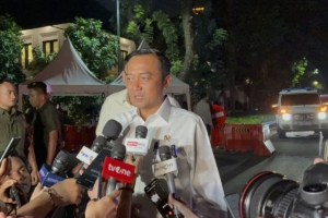 Mensesneg Pastikan Presiden Prabowo Tak Terlibat dalam Pencabutan Kartu Pers Wartawan CNN Indonesia 3