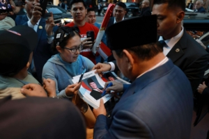Kedatangan Presiden Prabowo di New York Disambut Meriah Diaspora Indonesia 1