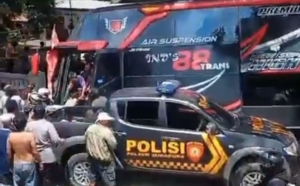 Polda Jatim Usut Tragedi Kecelakaan Bus Rombongan RS di Bromo 8