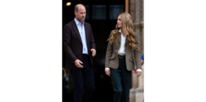 Kate Middleton Tampil Menawan dengan Rambut Pirang 8