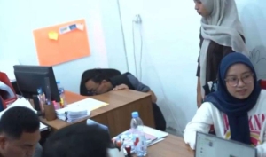 Diduga Terlibat Korupsi, Kantor PT ASM Digeledah Kejaksaan Negeri Kota Tangerang 4