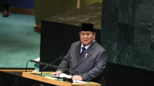 Menlu Tegaskan Presiden Prabowo Tidak Akan Kunjungi Israel, Fokus Hadiri KTT Perdamaian di Mesir 1