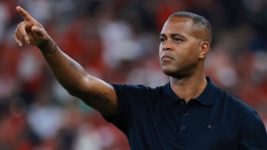 Usai Dipecat PSSI, Patrick Kluivert Langsung Ambil Langkah Mengejutkan — Kolom Komentar Ditutup, Bio Instagram Berubah! 6