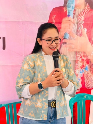 Tuti Turimayanti Ajak Generasi Muda Jadikan Batik Sebagai Tren Gaya Hidup 10