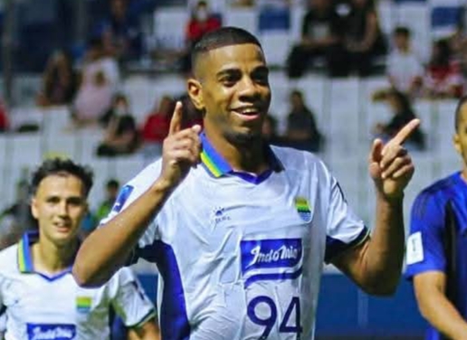 Mesin gol Persib Bandung Uiliam Baros