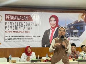Ineu Purwadewi Tinjau Penyelenggaraan Pemerintahan di Sumedang, Bahas Program Strategis Daerah 9