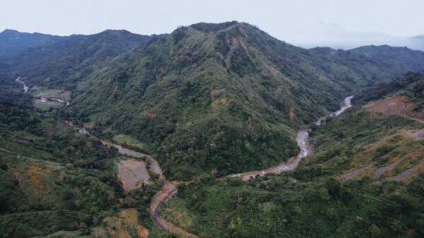 Pembangunan PLTA Upper Cisokan menuai sorotan aktivis lingkungan.