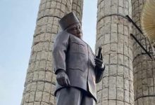 Foto: Tangkapan layar video viral Patung Ir. Soekarno Miring