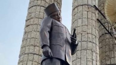 Foto: Tangkapan layar video viral Patung Ir. Soekarno Miring