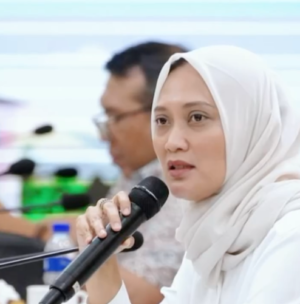 Nia Purnakania Ajak Masyarakat Terapkan Gaya Hidup Sehat di HKN 2025 9