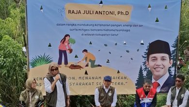 DampinMenteri Kehutanan Republik Indonesia,