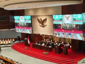 Rangkaian Ketentuan Baru KUHAP yang Disahkan DPR di Tengah Gelombang Penolakan 2