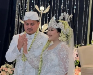 Resmi Menikah, Boiyen dan Rully Anggi Akbar Gelar Resepsi Meriah di Tangerang Selatan 2