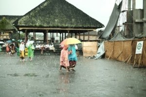 BMKG Peringatkan Potensi Hujan Lebat di Sejumlah Wilayah 5-11 Desember 2025 2